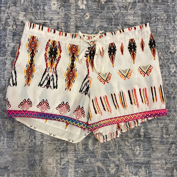 Laurie & Joe shorts